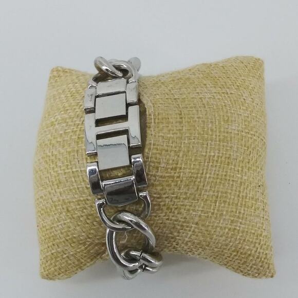 NY&C Quartz Women's Wristwatch Stainless Steel Chain Bracelet Silver Tone Watch - Picture 8 of 10